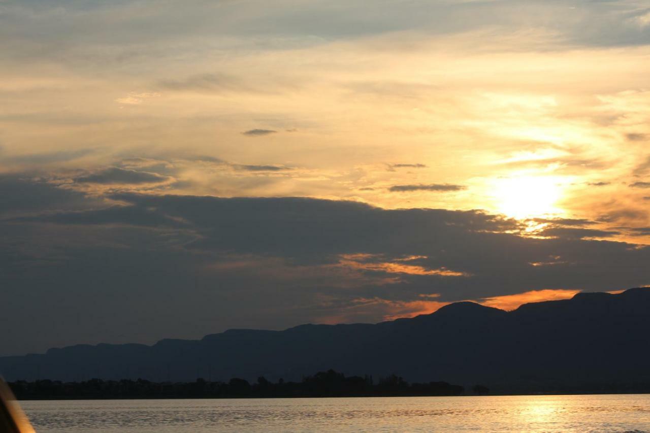Galagos Lodge Хартбиспурт Экстерьер фото
